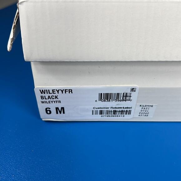 Syle & Co Wiley Faux Suede Booties - Black - 6 - New in box - Picture 8 of 8